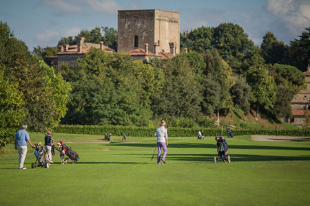 Golf della Montecchia Golf della Montecchia mit Castello