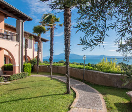 Italien Gardasee Desenzano del Garda Castello Belvedere Italien Gardasee Desenzano del Garda Castello Belvedere