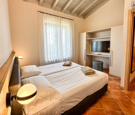 Italien Gardasee Desenzano del Garda Castello Belvedere Apartments Italien Gardasee Desenzano del Garda Castello Belvedere Apartments